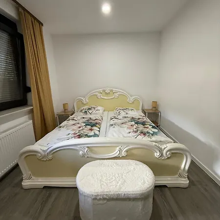 Apartment 43 Qm In